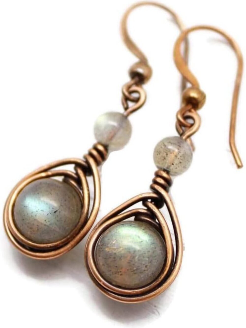 Handcrafted Copper Earrings with Stunning Labradorite Gemstones - Unique Jewelry